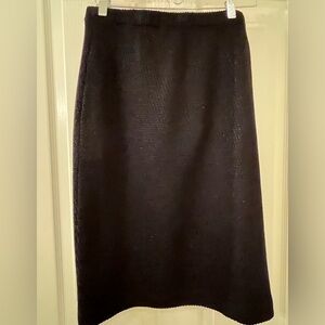 Knit caviar St John knee length evening skirt with shimmer